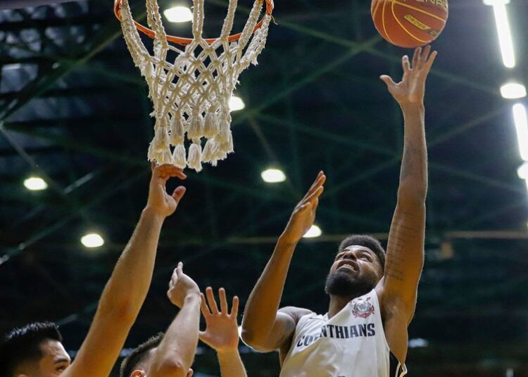 Com oito casos de Covid-19 no Corinthians, LNB dá vitória ao Fortaleza por W.O. no NBB