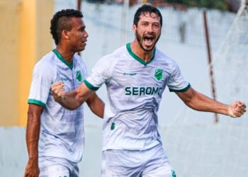 Floresta e Novorizontino iniciam disputa pelas semifinais da Série D