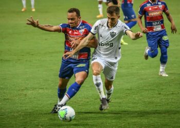 Fortaleza enfrenta Atlético/MG por fôlego na Série A