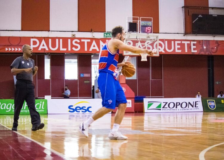 Fortaleza BC é derrotado pelo Bauru e dá adeus à Copa Super 8