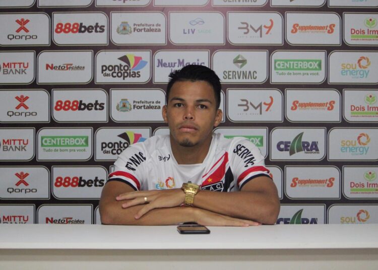 André Mensalão avalia início de trabalho do Ferroviário em 2021