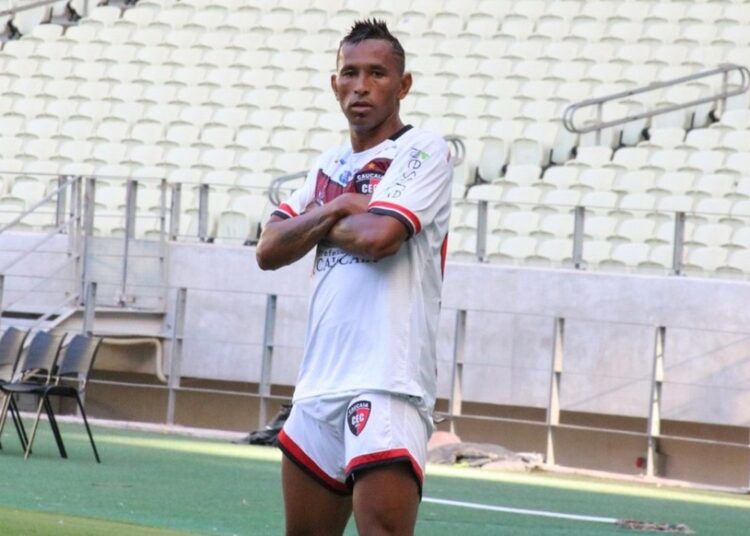 Artilheiro, Ciel está de volta ao Caucaia