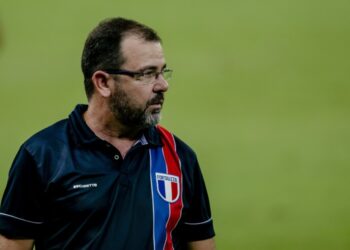 Risco de rebaixamento do Fortaleza aumenta e Enderson cobra: “A gente tem que acreditar!”