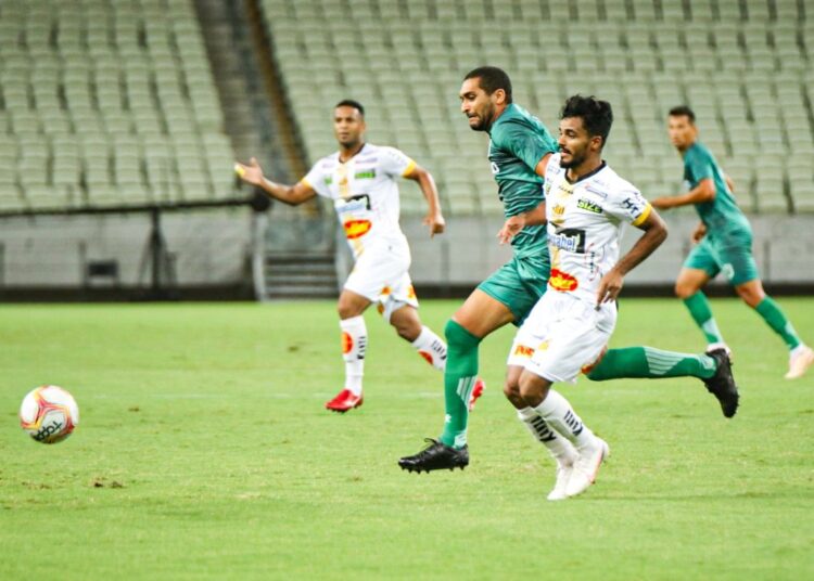 Série D: Floresta e Novorizontino empatam na primeira partida da semifinal