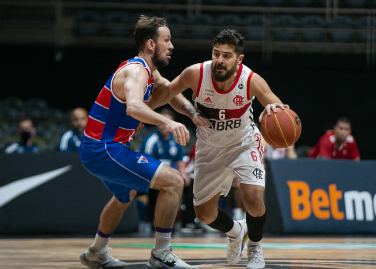 Fortaleza Basquete Cearense é derrotado pelo Flamengo no Maracanãzinho