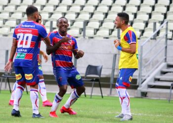 Desfalques, saída de jogador e Covid-19: Fortaleza tem início de semana turbulento