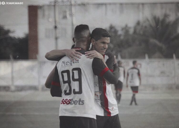 Caucaia decide permanecer no Campeonato Cearense após reunião com a FCF
