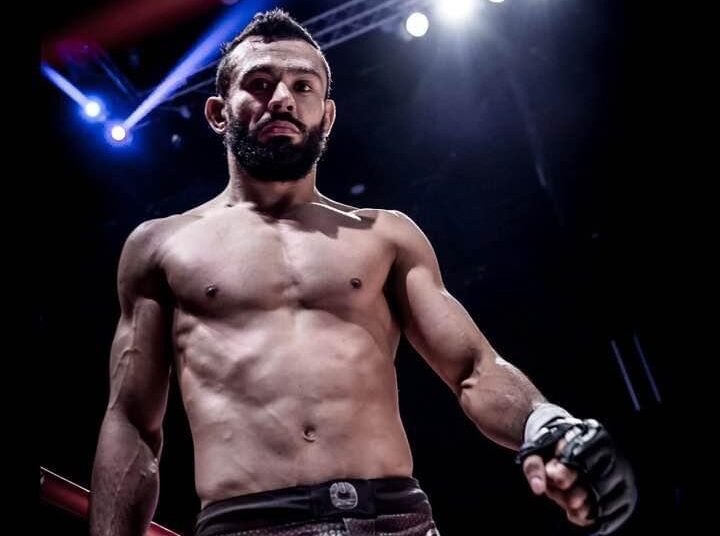 Cearense campeão de MMA brilha na Ásia