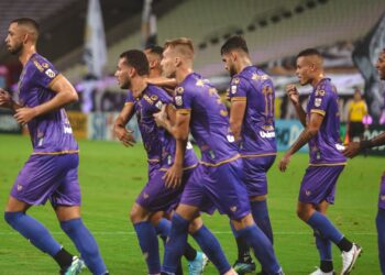 Saulo Mineiro marca no fim e Ceará vence Botafogo na última rodada da Série A