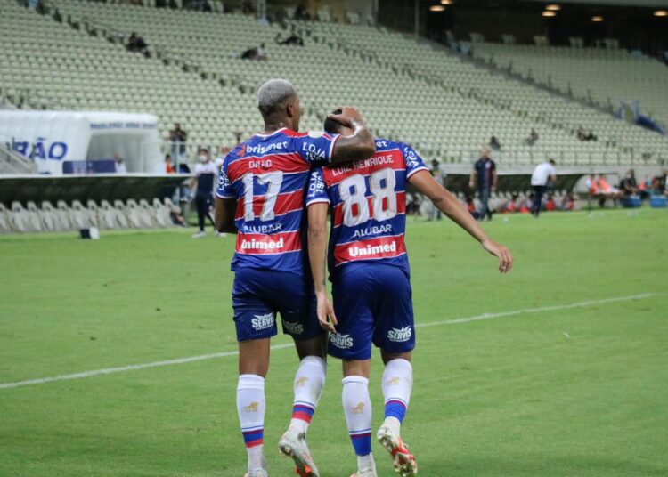 Fortaleza vence Vasco e dá importante passo rumo à permanência na Série A