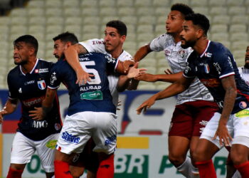 Fluminense x Fortaleza: onde assistir, horário, escalações e arbitragem