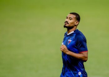 Fortaleza oficializa saída de Gabriel Dias