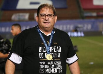 Atlético Mineiro nega interesse na contratação do técnico Guto Ferreira