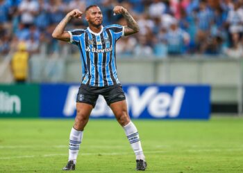 Atacantes Yony González e Jael são especulados no Ceará