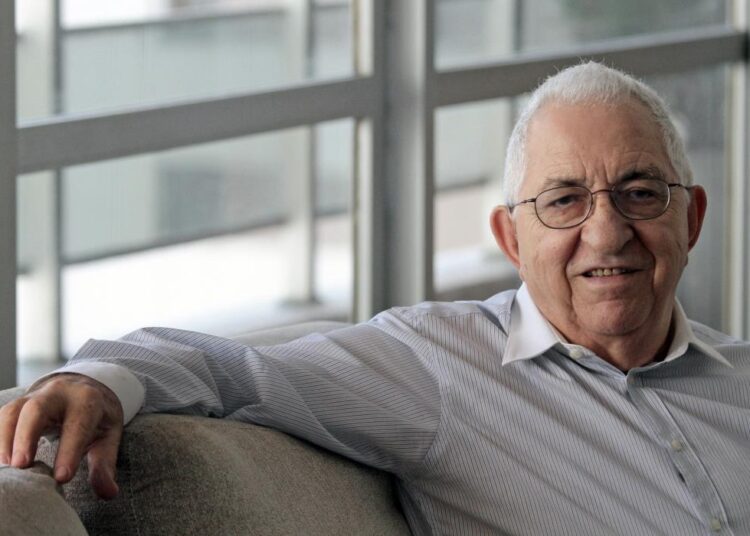 Morre, aos 90 anos, Aécio de Borba Vasconcelos