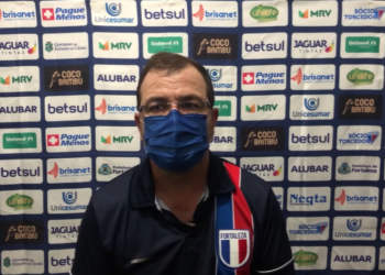 Enderson Moreira avalia desempenho do Fortaleza contra o Caxias e projeta Clássico-Rei