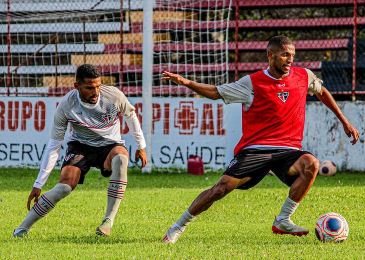 Ferroviário intensifica treinamentos para duelo contra o Porto Velho pela Copa do Brasil