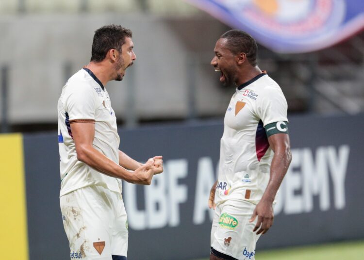 Sampaio Corrêa x Fortaleza: onde assistir, horário, escalações e arbitragem