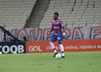 Paulão se despede do Fortaleza e nega alta pedida salarial para renovar