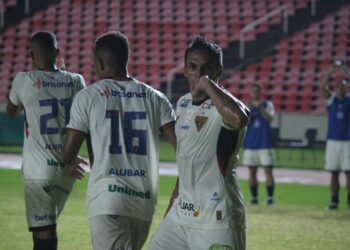 Fortaleza vence Sampaio Corrêa e assume liderança do Grupo B da Copa do Nordeste