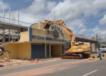 Reforma do Romeirão: fachada histórica do estádio é demolida