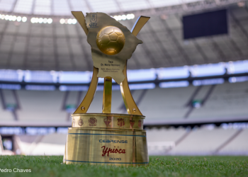 Novo decreto impõe lockdown em todo o Estado e paralisa Campeonato Cearense