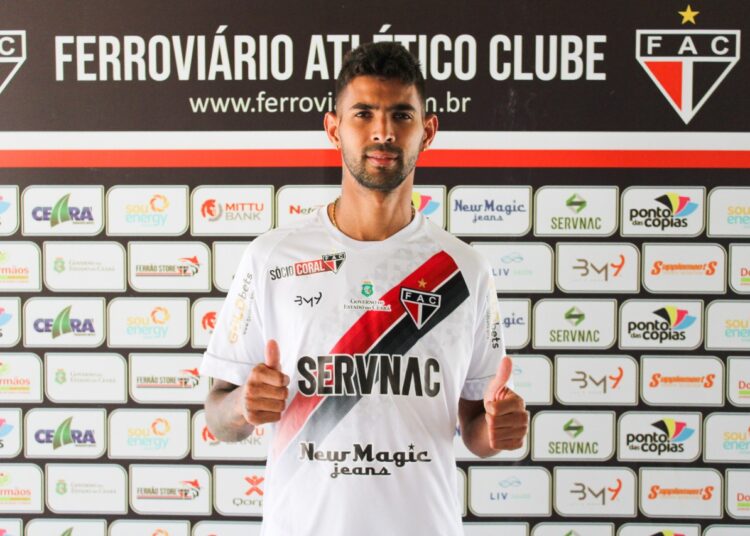 Ferroviário anuncia contratação de goleiro da base do Flamengo e atacante Augusto, ex-Santa Cruz