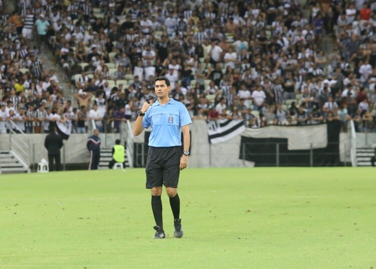 Copa do Nordeste: Antônio Dib Moraes será o árbitro do primeiro jogo da final entre Ceará e Bahia