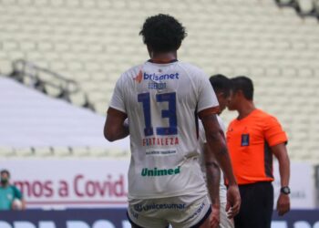 Fortaleza vende todas as camisas da campanha de combate à Covid-19 em menos de 24h