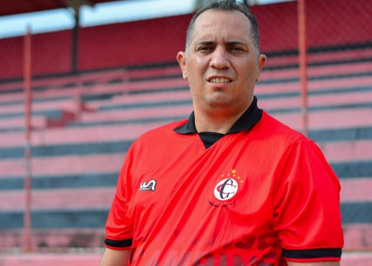 Visando a Série D do Campeonato Brasileiro, Caucaia anuncia técnico Ederson Araújo, ex-Campinense