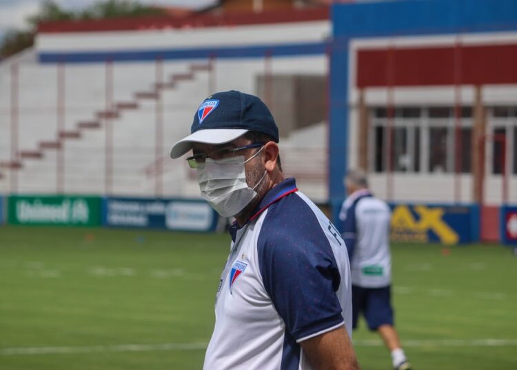 Enderson Moreira lamenta falecimento da sogra por Covid-19: “era como uma segunda mãe”