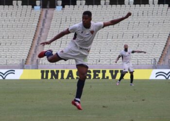Matheus Jussa ressalta importância de garantir primeiro lugar na Copa do Nordeste