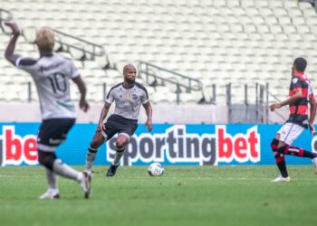 Zagueiro Messias celebra primeiro gol pelo Ceará e valoriza empenho do grupo na classificação