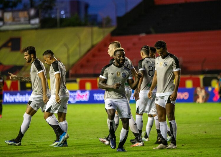 Ceará goleia Sport pela Copa do Nordeste e quebra tabu de 28 anos