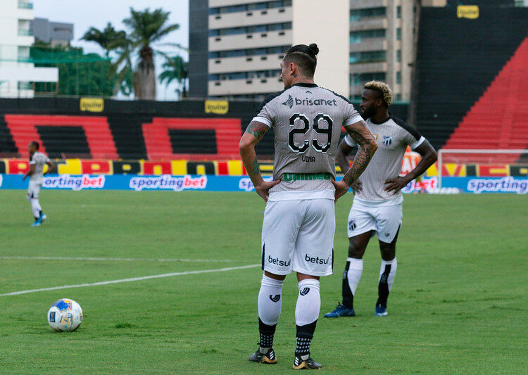 Numeração, uniformes e até apelido; Sul-Americana tem regras rígidas e multa quem não cumprir