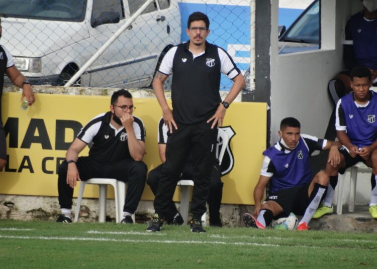Técnico do Ceará destaca teste de alto nível em duelo contra o Flamengo pelo Brasileirão Sub-17