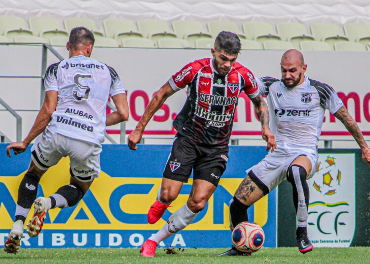 Saulo Mineiro resolve no segundo tempo, Ceará vence Ferroviário e garante vaga na final do Cearense