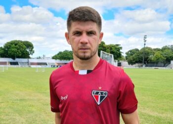 Ferroviário lança novo uniforme vermelho para a Série C 2021