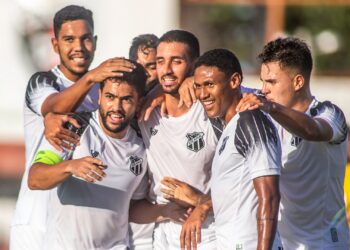 Com tranquilidade, Ceará goleia Caucaia e vence segunda partida seguida no Estadual