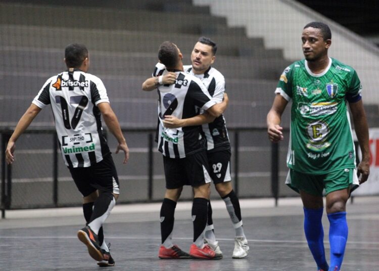 Ceará goleia São Gonçalo e segue líder na Copa do Estado de Futsal