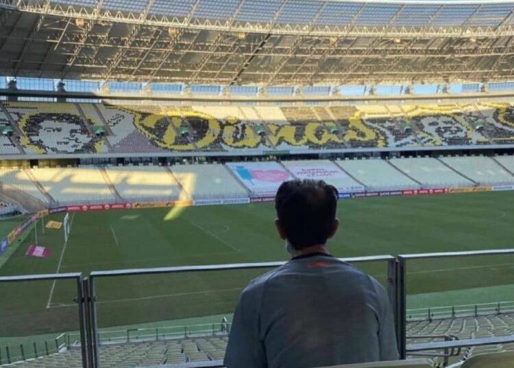 Dimas Filgueiras é homenageado com mosaico na Arena Castelão
