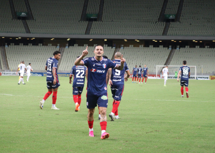 Fortaleza goleia Atlético/CE e decide final do Campeonato Cearense contra o Ceará