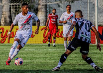 Ferroviário x Ceará: onde assistir, horário, escalações e arbitragem