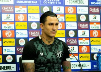 Vina projeta duelo pela Sul-Americana: “Bolívar não vem aqui só pra se defender”