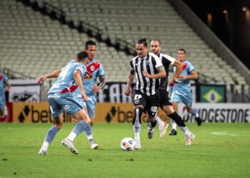 Richard salva no fim e Ceará empata sem gols com o Arsenal de Sarandí