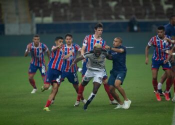 STJD marca julgamento da confusão entre jogadores de Ceará e Bahia para 2 de junho