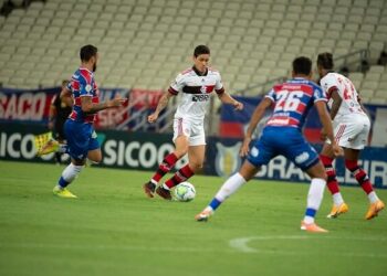 Flamengo x Fortaleza: onde assistir, horário, escalações e arbitragem