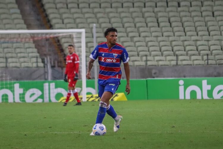 Éderson elogia trabalho de Vojvoda e destaca intensidade do Fortaleza para eliminar o Ceará