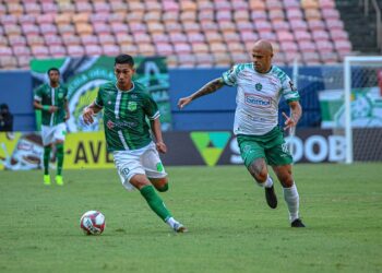 Floresta toma virada em Manaus e sofre primeira derrota na Série C 2021