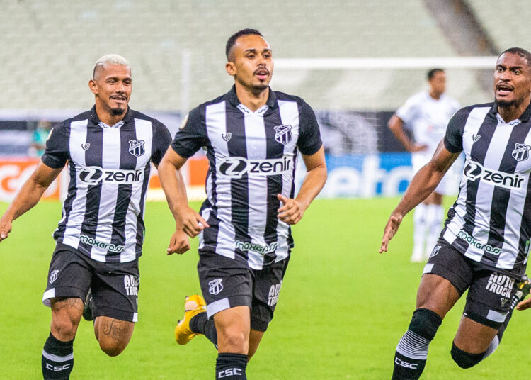 Com gol no fim, Ceará bate Atlético/MG e volta a vencer no Brasileirão